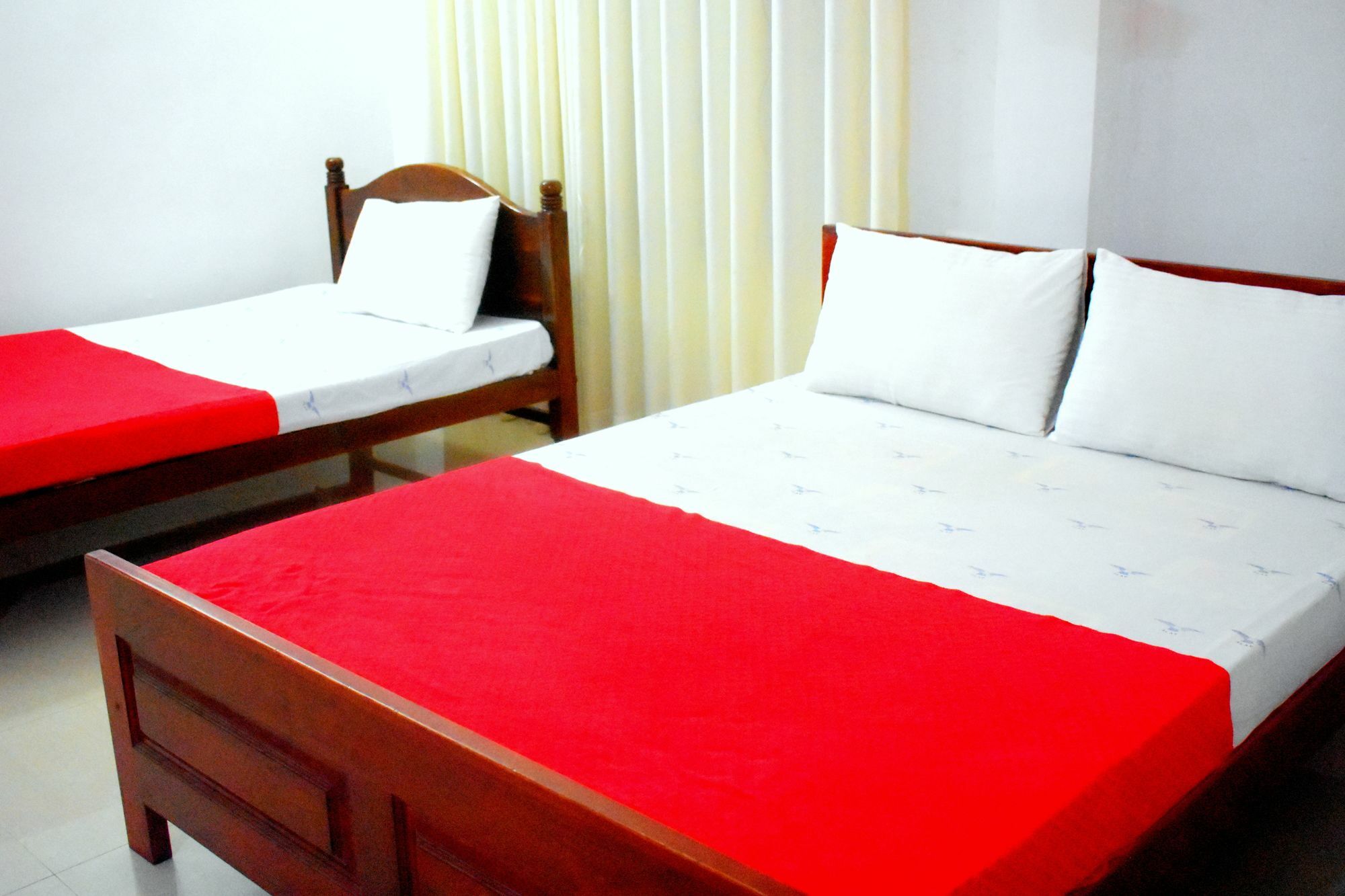 Lion Rest Hotel Anuradhapura Exterior photo